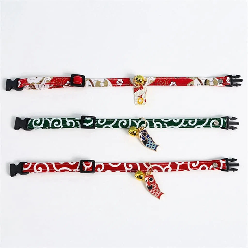 Niedliches Halsband für Katzen, Haustiere, mit Glocke, Katzenhalsband, verstellbar, für Sicherheitskätzchen, für Katzen, Welpen, Hunde (Farbe 3)