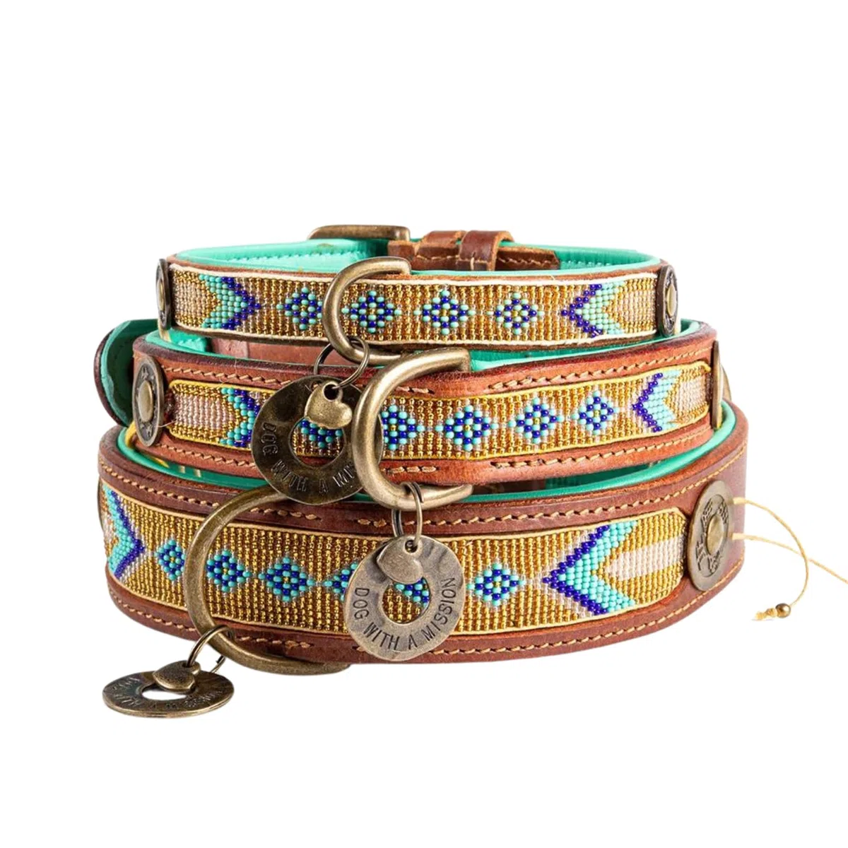 DWAM Dog with a Mission - Hundehalsband XL | Türkis und Gold, geometrisches Perlenmuster | Boho, Ethno, Hippie | Große Hunde | Handgemacht | Modisch und Bunt | Weiches Echtes Leder | 4 cm Breit