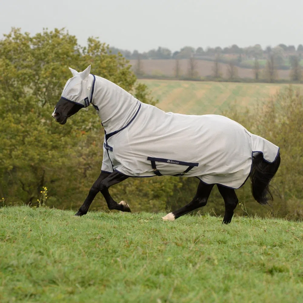 Bucas Freedom Full Neck 155 Silber Fliegendecke
