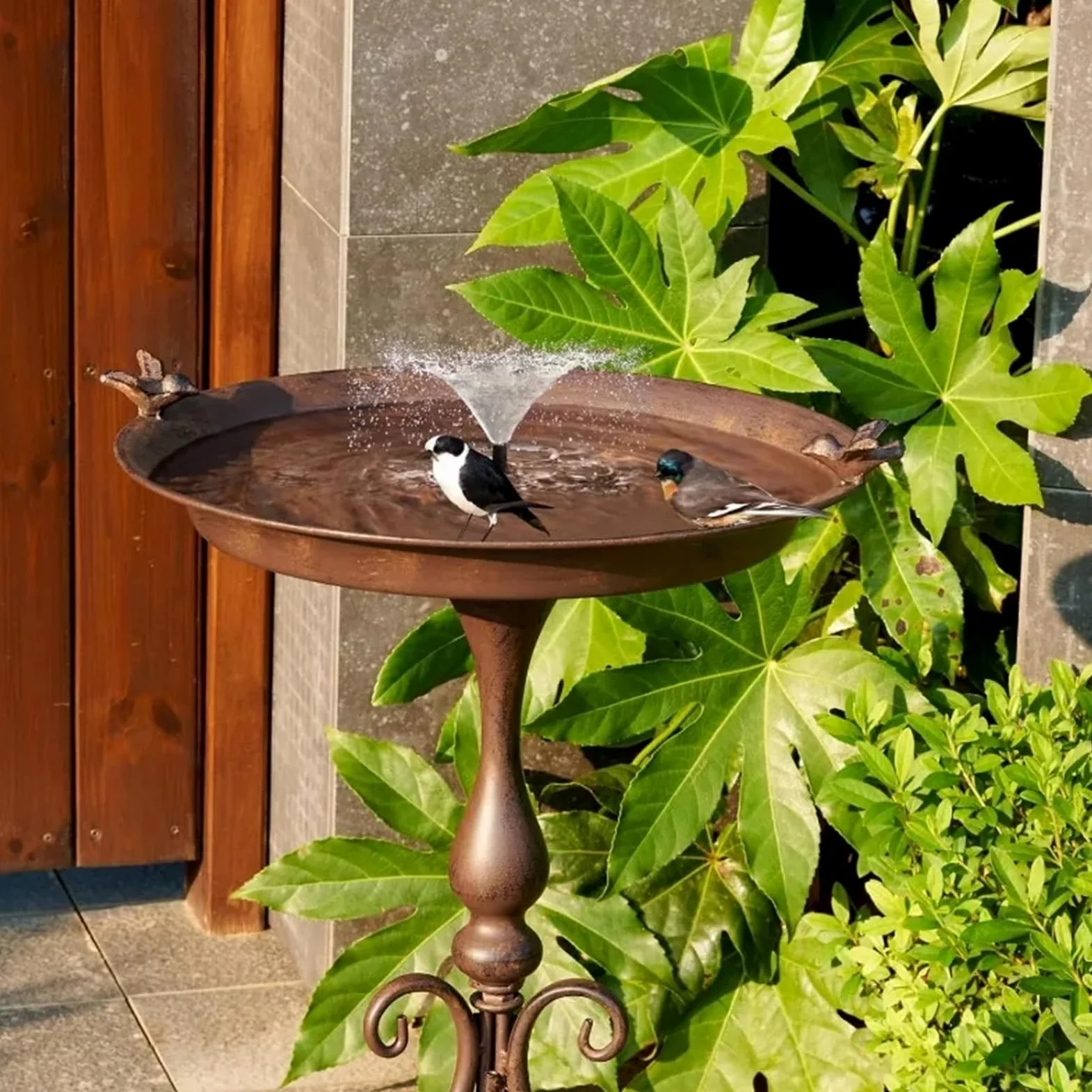 Vogeltränke Stehend Durchmesser 18" B x 28" H Vogeltränke mit Ständer | Vogeltränken for den Außenbereich, Vogeltränken/Futterhäuschen aus Metall