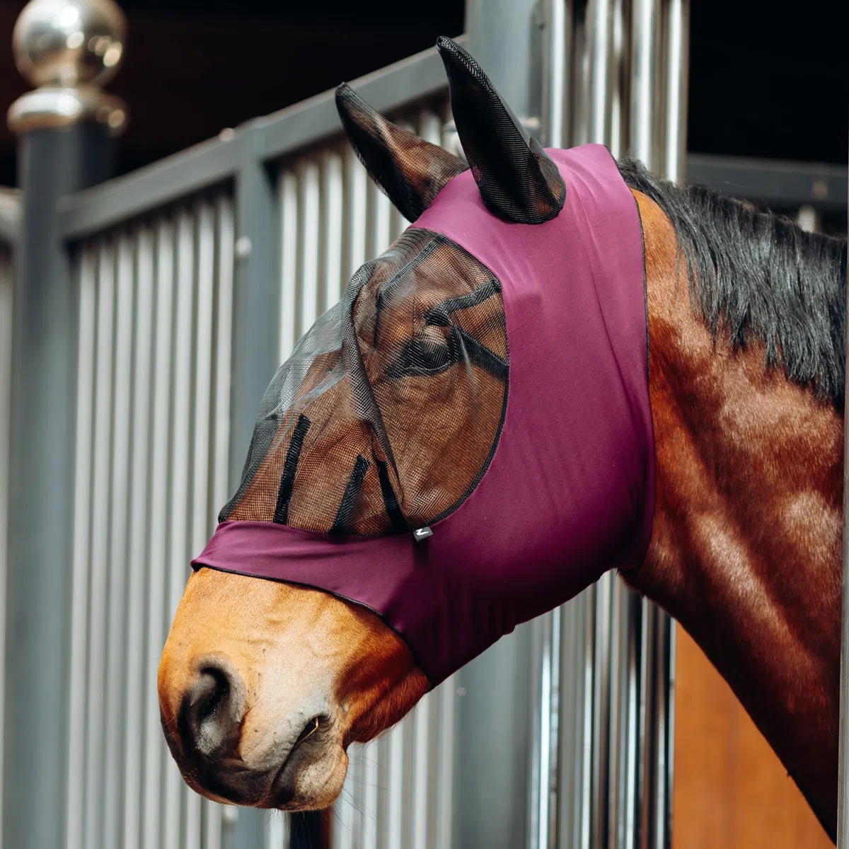 Horze Pferde Fliegenmaske mit Ohren, Stretch Fliegenhaube für Pferd und Pony, Rot, C