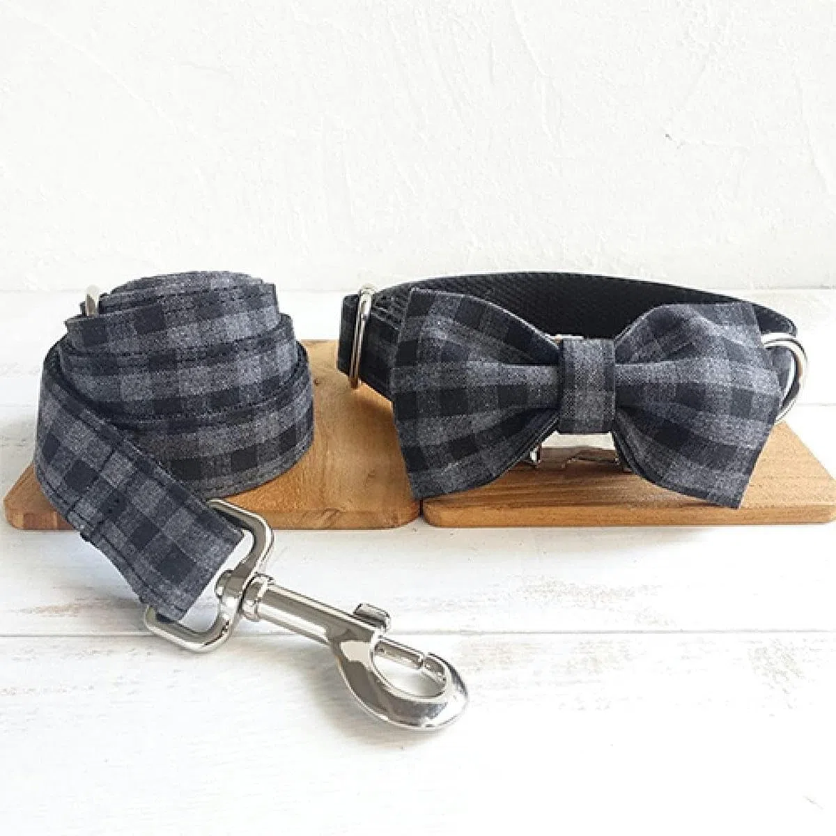 freundliches Hundehalsband, Flexibles Haustierhalsband, praktisch zum Gassigehen mit dem Hund, 5 Größen, Hundehalsband - Halsband mit Fliege und Leine - XL