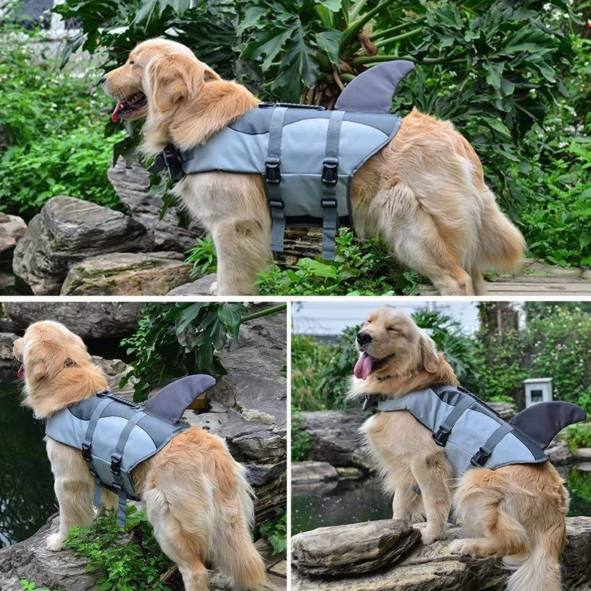 Aokay Hundeschwimmweste Hai,Größenverstellbarer Rettungswest für Hunde mit robustem Griff (L, Grau)