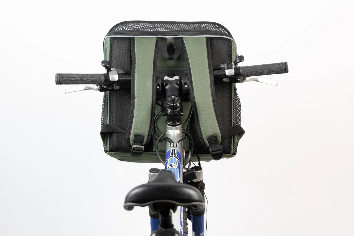 Fahrradkorb für Hunde, Fahrradkorb für Katzen, Rucksack für Hunde, Katzentransportbox mit Regenabdeckung PETRIVE BikeOn bis 7 kg (Grün)