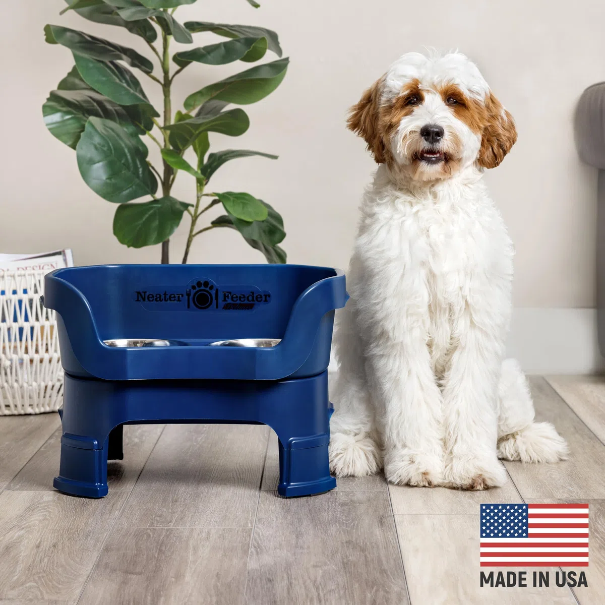 Neater Feeder Deluxe-Hundenäpfe für mittelgroße Hunde (8,6–18,1 kg), 2 höhenverstellbare (25,4 cm & 31,8 cm), kein Verschütten, erhöhter Futternapf, Edelstahl, hergestellt in den USA, Dunkelblau