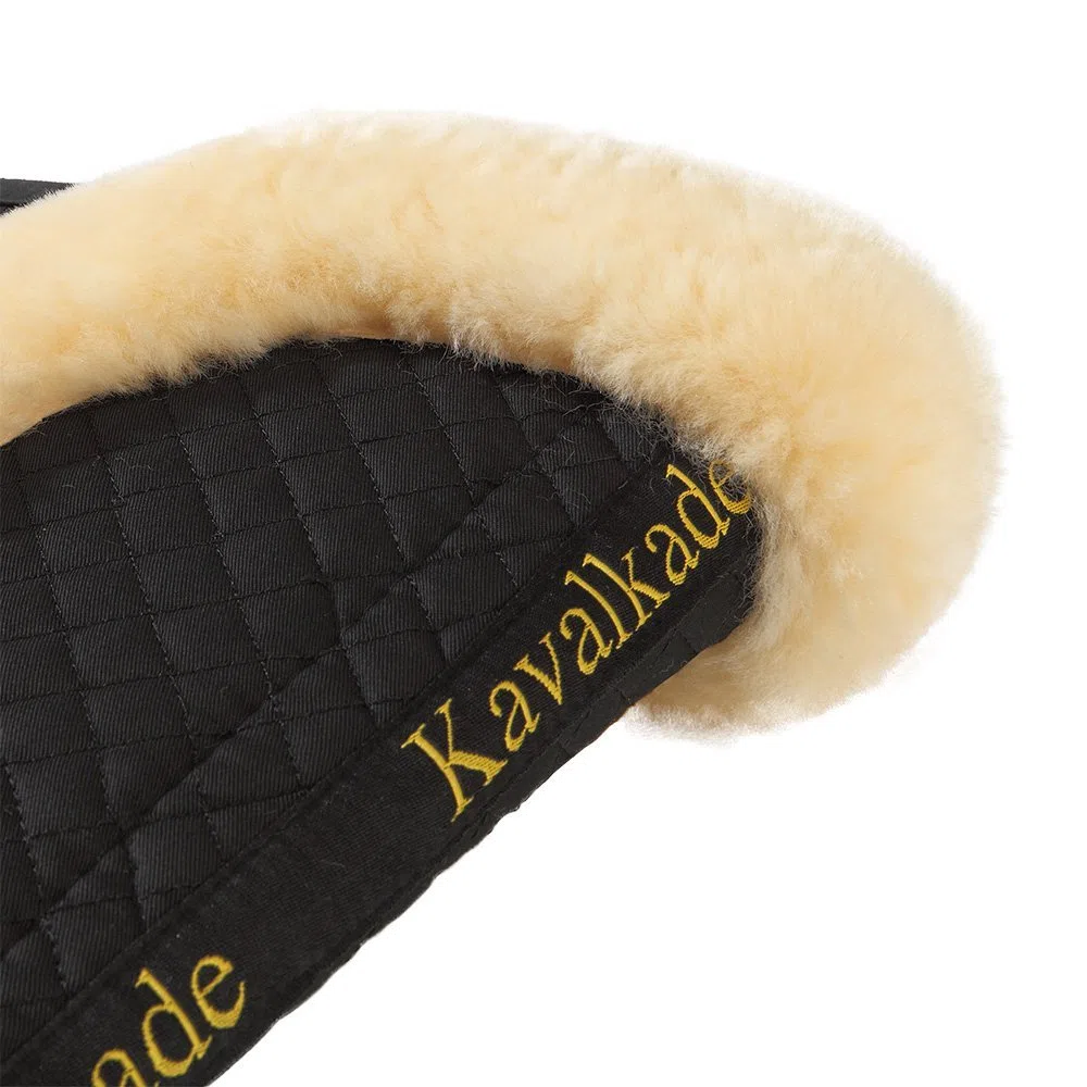 Kavalkade Schabracke mit Lammfellrand, Natur