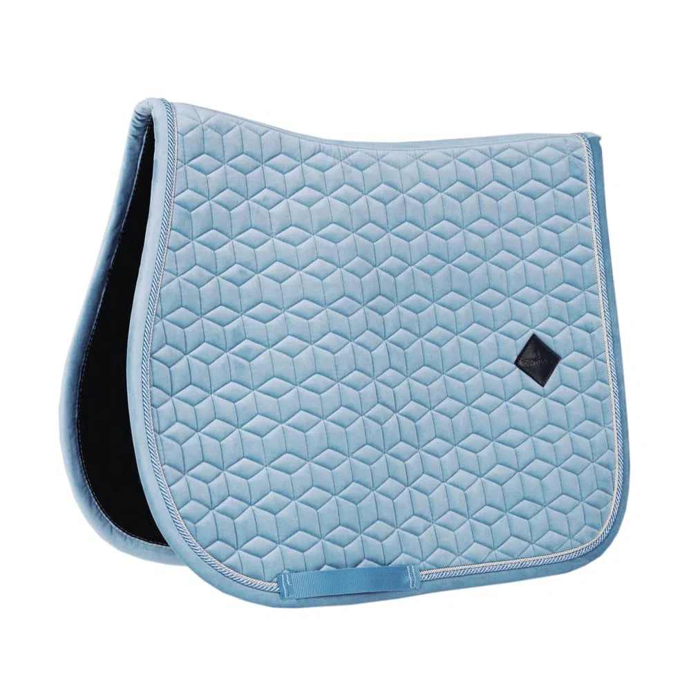 Kentucky Horsewear Satteldecke Velvet Jumping Full – Hellblau Schabracke – Springform mit Doppelkordel – Atmungsaktiv – Maschinenwaschbar