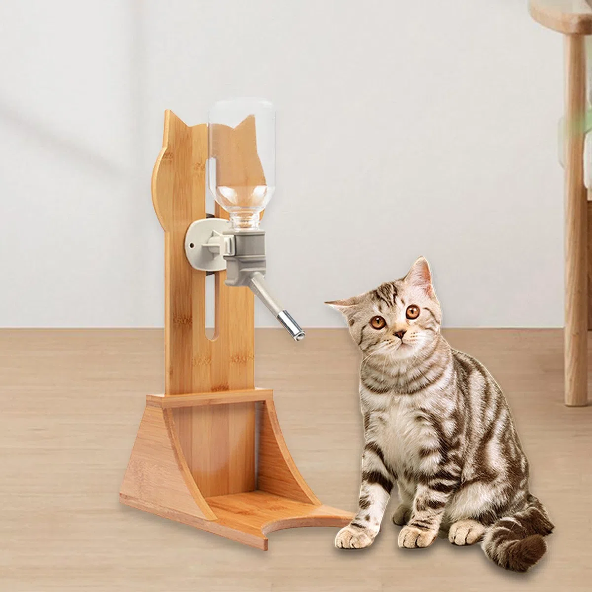 Wasserflasche für Haustiere mit Bambusständer, Wasserbrunnen für Hunde und Katzen, Tierbedarf, Trinkflasche zum Aufhängen, Tränke für Katzen und Hunde, Graue Flasche
