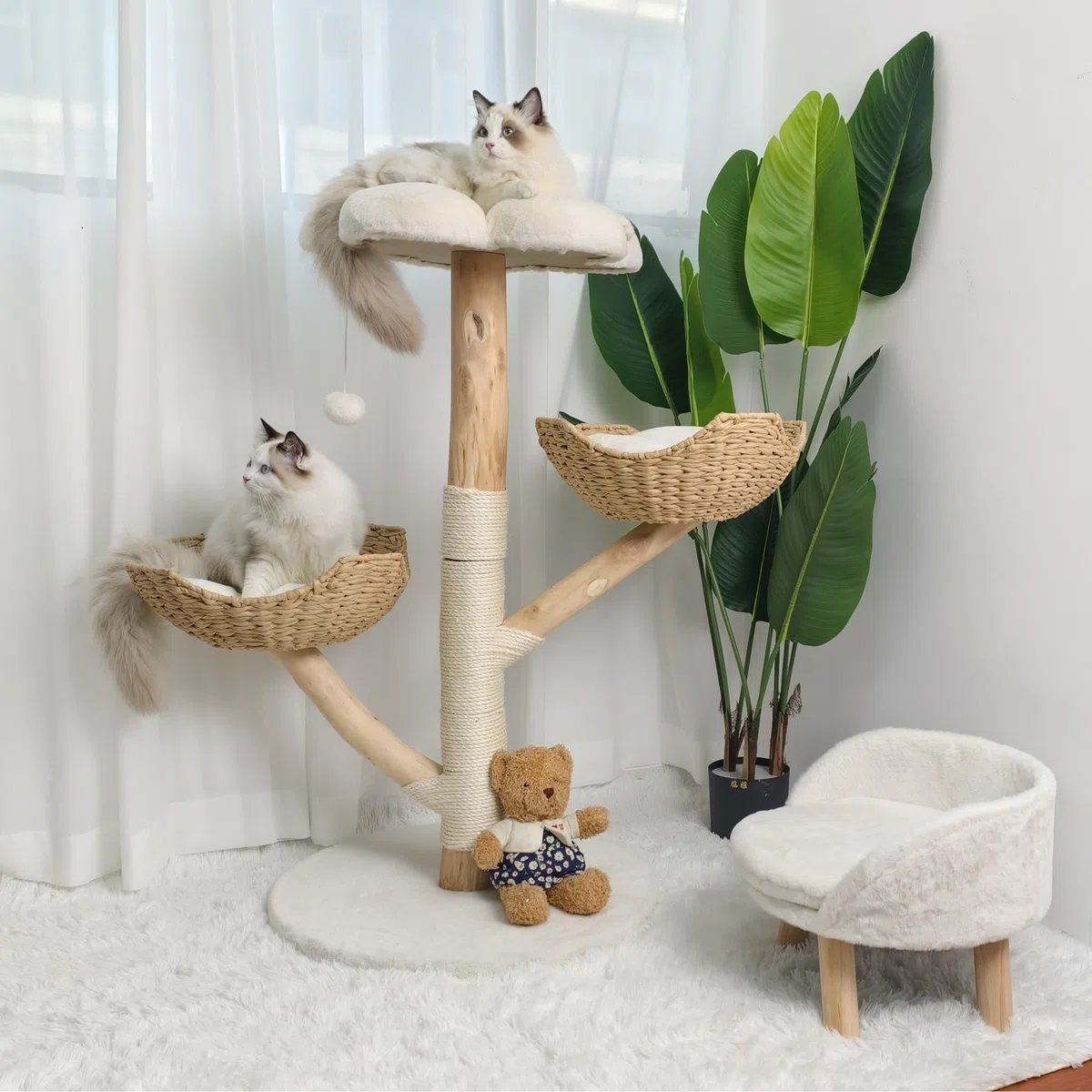 BingoPaw Kratzbaum Modern Katzenbaum Holz: 111cm Luxus Katzenkratzbaum mit 2 Weidenkorb Sisalstamm Sitzplattform Plüschball, Groß Katzenturm für mehr Katzen
